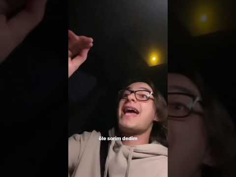 Uberkloz Bedel Gözlüğü Giydiren Arkadaş Berk Keklik