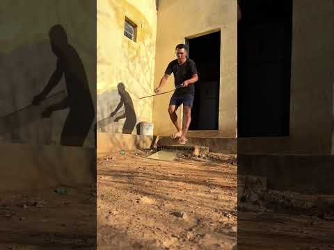 o pneu foi buscar o travesseiro 😂