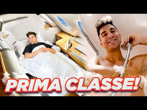 HO FATTO LA DOCCIA SULL' AEREO PIU' GRANDE AL MONDO! FIRST CLASS SUITE EMIRATES