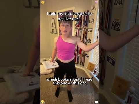 Let the younger brother imitate the sister#funny #funnyvideos#foryou #littlebro #fyp #sister #prank
