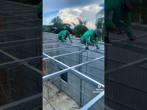 Lâu lâu dẩn mấy em đi uống bia ôm