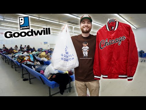 I Found Vintage Grails At The Goodwill Outlet!! A Trip to the Thrift