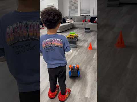 TRAXXAS MINI SLASH BEST INSIDE BASHER??Yes or no??#rc #traxxas #minislash #rccar #rctruck #rcbasher