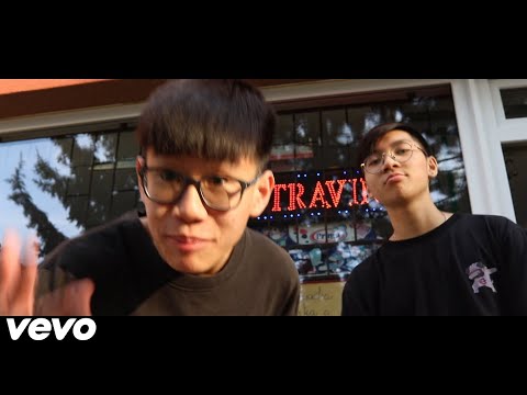 Filip Dang - ŠIKMOOČKY feat. Tomáš Dang (Official Music Video)