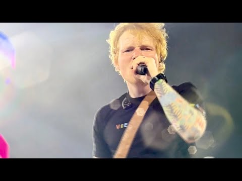 Ed Sheeran - Collide - 02/09/2022 Mathematics Tour - Ernst Happel Stadium, Vienna