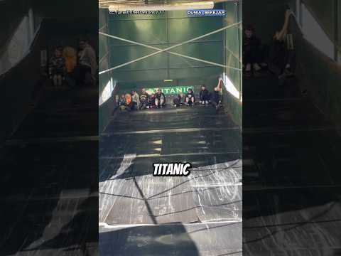 SIMULASI TITANIC KARAM