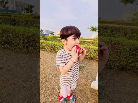 Advay ko mila Apple 🍎 Tom & Jerry #shorts #funnyshorts #apple #advitadvay