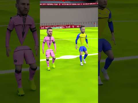 GTA V New Build a Queen Run Ronaldo vs Messi Funny Battle!