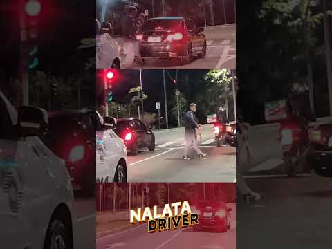 CARA DESMAI0U NO CARRO !