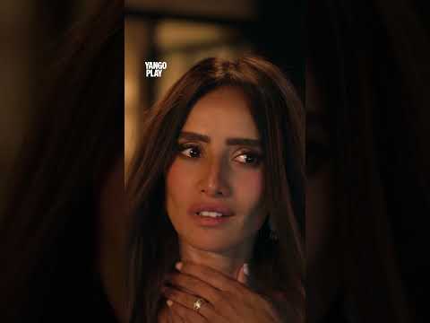 ماسكة عليه فيديوهات فاضحة 👀