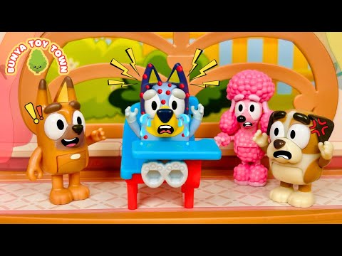 BLUEY - Don't Be Mean to Kids With Allergies! | Lessons For Kids | Pretend Play with Bluey Toys