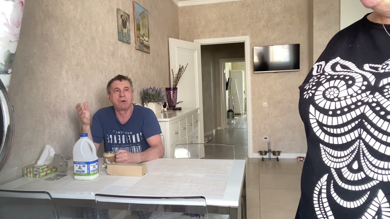 МИХАЛЫЧ пришёл и Стрескал ВСЕ ПЕЛЬМЕНИ!