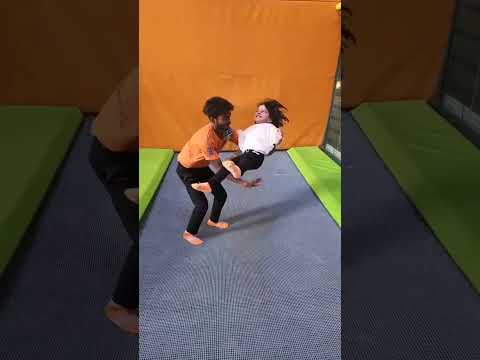 #trampolinpark #masti