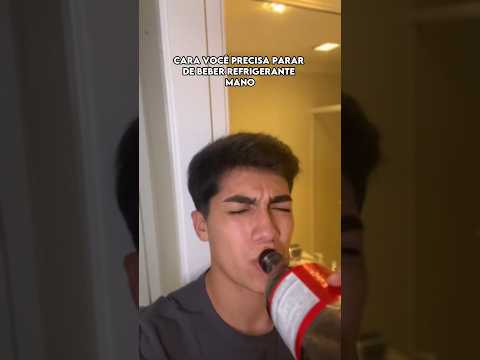 PARA DE BEBER ISSO #humor #engracado #shorts
