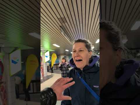 Omas gegen Rechts vor #Feminismus #Demo in #Kรถln