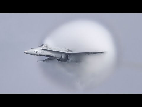 FESTIVAL AEREO SAN JAVIER 2025 - F-18 HORNET IMPRESSIVE TRANSONIC PASS IN PRACTICE DEMO - 4K