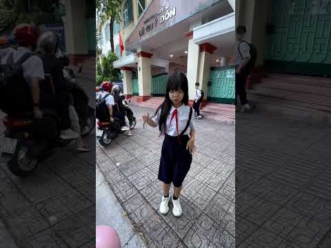 Ngày nào để cắp ở trước là y như rằng 😏 | Bối Bối