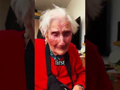 She CELEBRATED Birthday ALONE... ๐