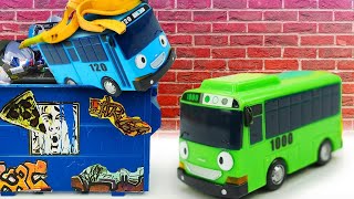 Pretend to play with toy cars & videos for toddlers - Tayo the little bus toys.