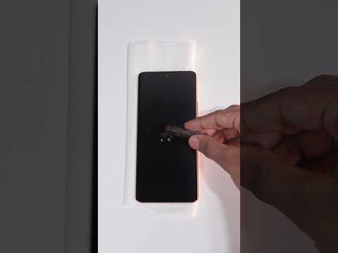 Applying a Curved UV Tempered Glass 🫤