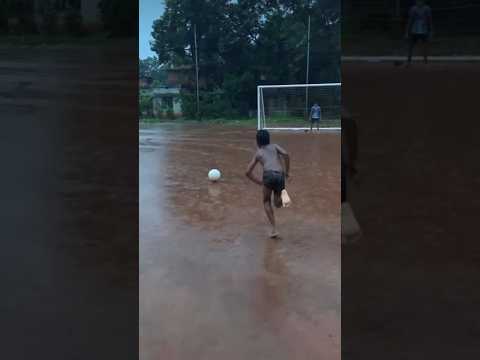 ഇവനാണ് താരം 👌❤️👍# short #shorts #foodbol