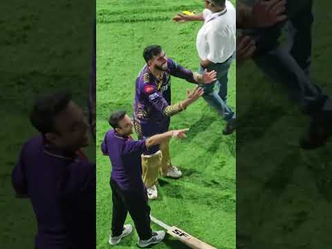 Venkatesh Iyer Performs Shah Rukh Khan’s Signature Pose in Front of KKR Co-Owner