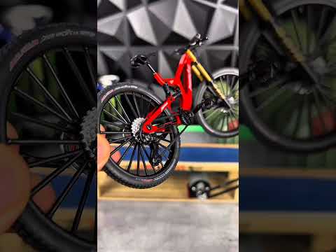 🔥 Si quieres una bicicleta tan solo tienes que entrar en mi perfil, y mirar en la bio!