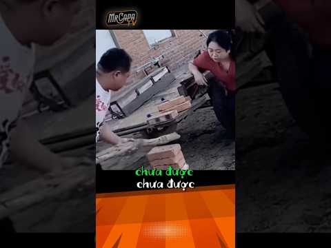 đồng vợ đồng chồng tát biển đông cũng cạn 😂 a united husband and wife can drain the east sea