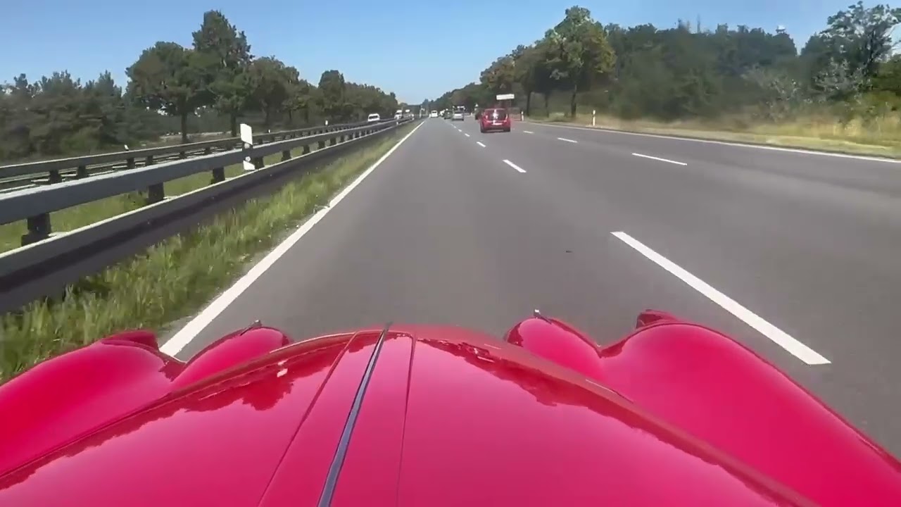 Video preview of Jaguar XK 150 3.4 S OTS (1958)