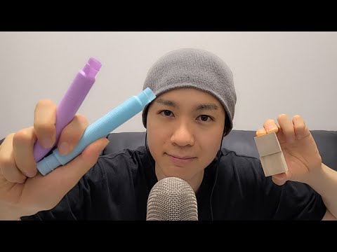 ASMR Wooden block Tapping etc. Layered Plastic Scratching 木のブロックタッピングとスクラッチングなど🎵