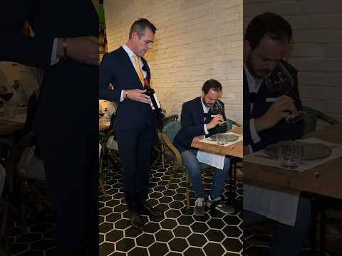 🍷Así se CATA el VINO en un restaurante 🍷Ft. Manuel Banderaluna #vinos #licores #restaurant