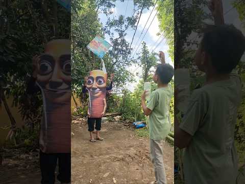 Tung tung main layangan