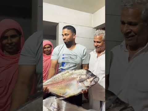 ഈ പ്രാവശ്യം ദുബായിൽ നിന്ന് എന്തെല്ലാം മീൻ കൊണ്ടുവന്നു എന്ന് ചോദിച്ചു അവർക്ക് വേണ്ടി👍#vahid