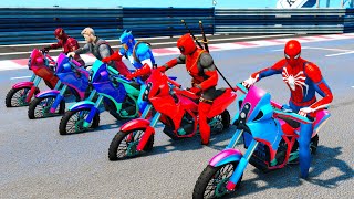 Equipo Hombre araña en competencia de Motos vs villanos sobre rampas gta v