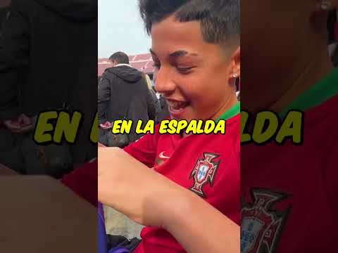 Entro Al Campo De Messi Con La Camiseta de Cristiano Ronaldo…