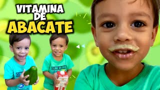 RAVI ESTAVA COM FOME | Fazendo vitamina de ABACATE 🥑
