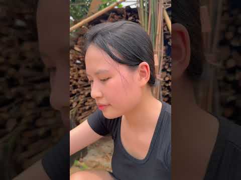 Chiên lạp xưởng bằng đá lạnh