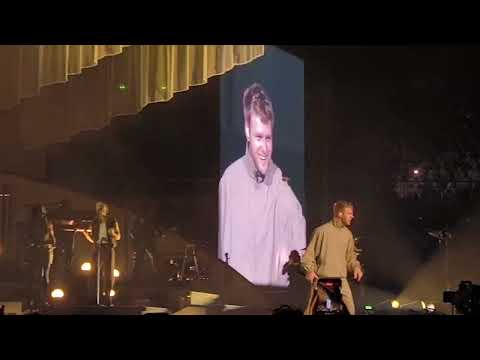 Alex Warren, Troubled Waters, Accor Arena, Paris Bercy