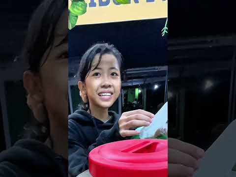 Ragu ragu saat mau coba makaronimu ! | #geraimakaronimu #shortvideo