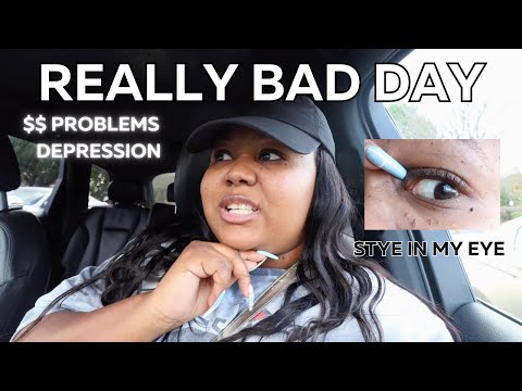 Mean Comments, Money Problems, and a Stye in my Eye | Vlogmas 2024