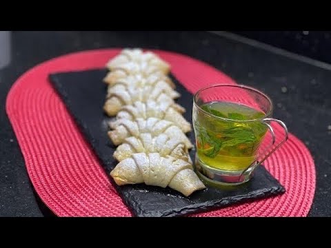 حلوة سريعة بطريقة تحضير سهلة و بسيطة و بحشو بزاف بنين