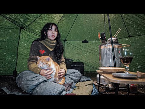 -15℃ 한파속 너무나 따뜻했던 바닷가 설중캠핑❄️ (부제: 고양이&강아지와 침낭 같이쓰기) / 등유난로 어묵탕🍢+🍷 / 맥반석 꼬들살구이+온비빔면+🍺 조합은 사랑입니다❤️