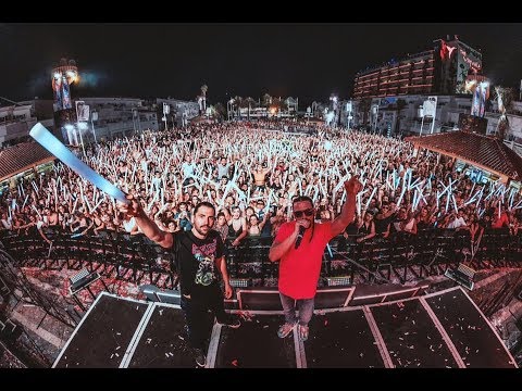 Dimitri Vegas & Like Mike vs Vini Vici - Untz Untz (Coone Remix) LIVE Tomorrowland 2019