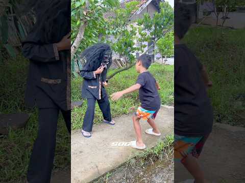 Bocil sakti tunjukan kesaktiannya depan bocil ff ekh malah di takut takuti