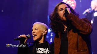 Hozier and Annie Lennox - Take Me to Church/I Put a Spell on You