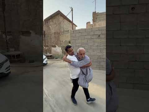 #رائدالحلاق  ‏الفرح اللي كانت بوجهه ما تنوصف ￼