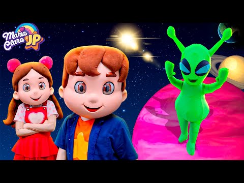 Maria Clara e JP Recebem um Alienígena do Espaço!