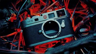 Leica's only disposable camera.
