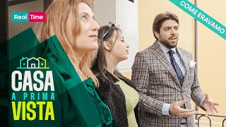 Alla ricerca di una casa tra stoccate, selfie e vasche da bagno 🤳🏼 | Casa a prima vista