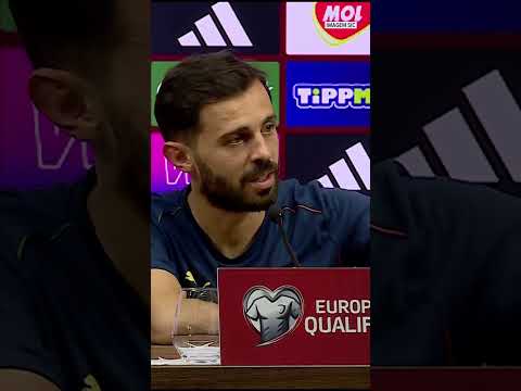 Um jornalista húngaro deixou Bernardo Silva e Roberto Martínez boquiabertos